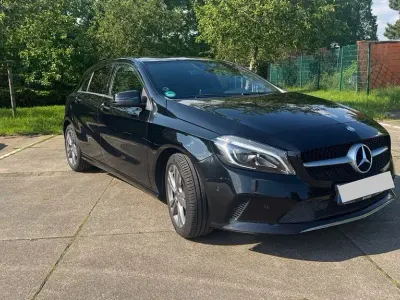 Brugt Mercedes A180 Style 122 HK (89 kW) 2017 Sort Sedan