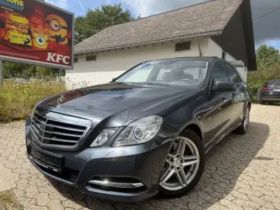 Gebraucht Mercedes E350 265 PS (194 kW) 2011 Grau Limousine