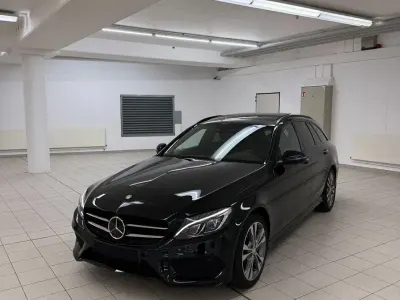 Gebraucht Mercedes C400 AMG line 333 PS (244 kW) 2015 Schwarz Kombi