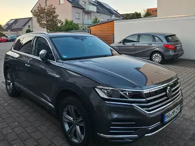 Gebraucht VW Touareg 286 PS (210 kW) 2021 Grau SUV