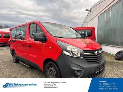 Gebraucht Opel Vivaro 90 PS (66 kW) 2015 Rot Van / Kleinbus