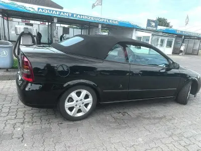 Gebraucht Opel Astra Cabriolet Edition 147 PS (108 kW) 2003 Schwarz Cabrio