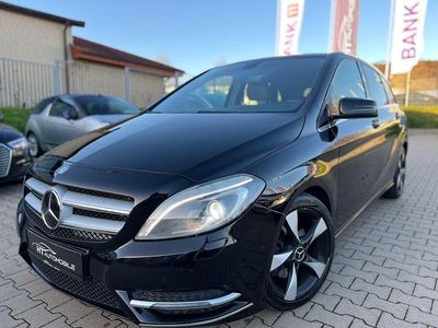 Usata Mercedes B180 122 CV (89 kW) 2012 Nero Monovolume