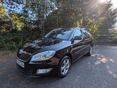 Schwarz Gebraucht 2012 Skoda Roomster Family Van / Kleinbus | 8.900 € (Etwas zu teuer)