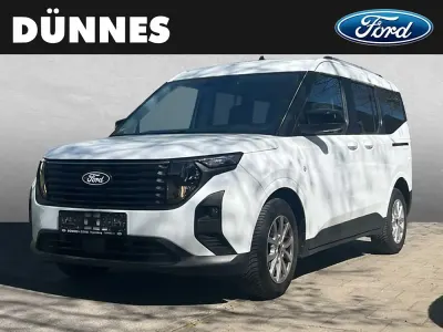 Gebraucht Ford Tourneo Courier Titanium 125 PS (91 kW) 2024 Weiß Van / Kleinbus