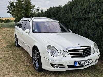 Mercedes E320