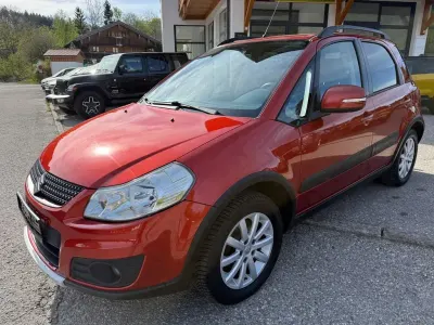Used Suzuki SX4 Style 120 HP (88 kW) 2012 Orange Sedan