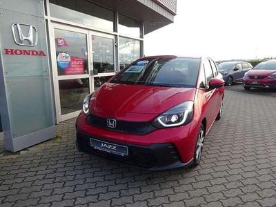 Gebraucht Honda Jazz Elegance 107 PS (78 kW) 2024 Premium crystal red Kleinwagen