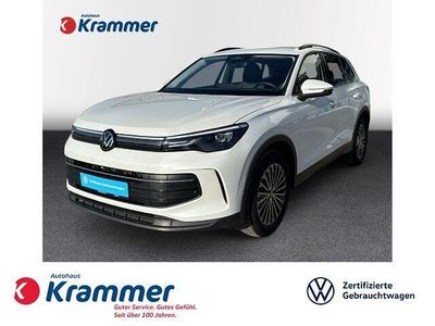 Weiß Gebraucht 2024 VW Tiguan Life SUV | 38.340 € (Etwas zu teuer)