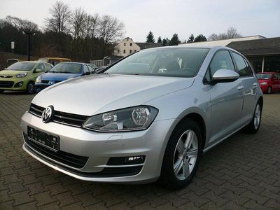 Gebraucht VW Golf VII Comfortline 122 PS (89 kW) 2013 Silber Limousine