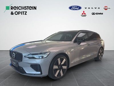 Silver dawn Gebraucht 2025 Volvo V60 Plus Kombi | 58.990 €