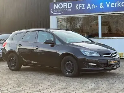 Gebraucht Opel Astra Style 165 PS (121 kW) 2015 Schwarz Kombi