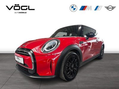 Chili red Gebraucht 2023 Mini Cooper Hatch Kleinwagen | 22.490 € (Etwas zu teuer)