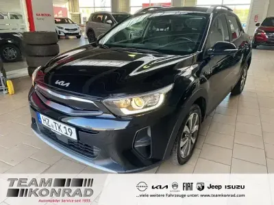 Gebraucht Kia Stonic Vision 101 PS (74 kW) 2024 Schwarz SUV