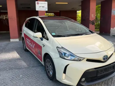 Gebraucht Toyota Prius+ Plus 136 PS (100 kW) 2019 Weiß Van / Kleinbus