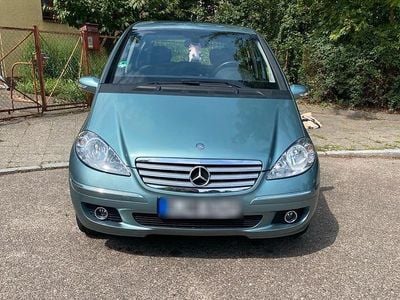Mercedes A200
