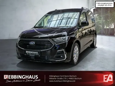 Gebraucht Ford Tourneo Connect Titanium 122 PS (89 kW) 2025 Schwarz Van / Kleinbus