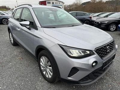 Silber Gebraucht 2023 Seat Arona Style SUV | 15.988 € (Guter Preis)