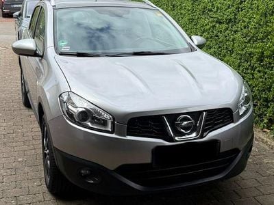 Usata Nissan Qashqai Acenta 117 CV (86 kW) 2011 Argento SUV