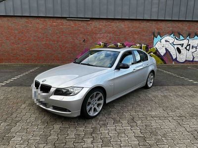 gebraucht BMW 330 E90 I