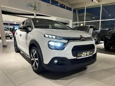 Gebraucht Citroën C3 110 PS (80 kW) 2023 Weiß Kleinwagen