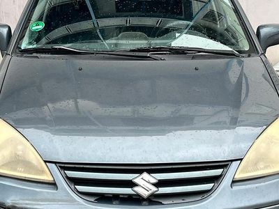 Suzuki Liana