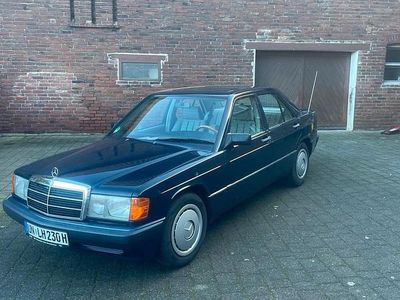 Gebraucht Mercedes 190 131 PS (96 kW) 1989 Blau Limousine