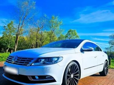 Usata VW CC 140 CV (102 kW) 2013 Bianco Berlina