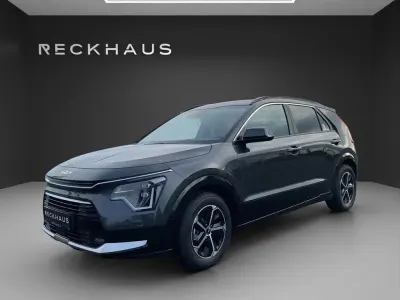 Gebraucht Kia Niro Comfort 139 PS (102 kW) 2026 Grau SUV