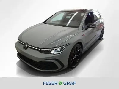 Gebraucht VW Golf VIII GTI 245 PS (180 kW) 2023 Mondsteingrau Limousine