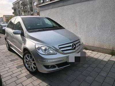Second-hand Mercedes B170 116 CP (85 kW) 2008 Argintiu Monovolum