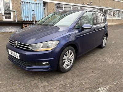 Gebraucht VW Touran 150 PS (110 kW) 2019 Silber Van / Kleinbus