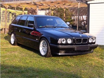 Usata BMW 520 150 CV (110 kW) 1996 Scharz (metallic) Station wagon