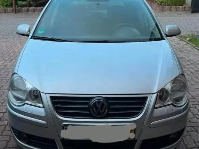 Gebraucht VW Polo 69 PS (50 kW) 2009 Grau Kleinwagen