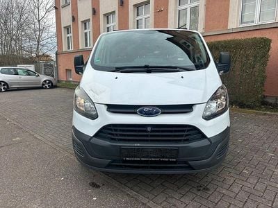 Begagnad Ford Transit Custom 101 HK (74 kW) 2015 Vit Minibuss