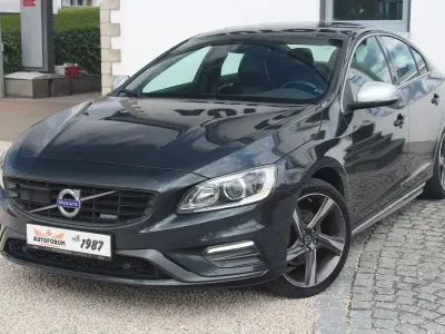 Gebraucht Volvo S60 R-Design 179 PS (131 kW) 2014 Grau Limousine