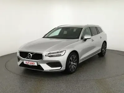 Occasion Volvo V60 Momentum 150 ch (110 kW) 2020 Argent Break