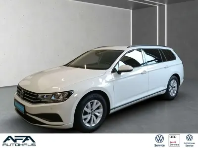 Gebraucht VW Passat Conceptline 150 PS (110 kW) 2023 Weiß Kombi