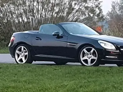 Gebraucht Mercedes SLK200 184 PS (135 kW) 2011 Schwarz Cabrio