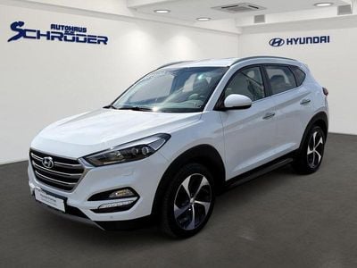 Gebraucht Hyundai Tucson Premium 141 PS (103 kW) 2016 Weiss SUV