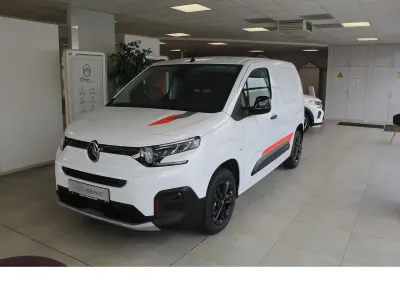 Neu Citroën Berlingo XTR 131 PS (96 kW) 2026 Weiß Van / Kleinbus