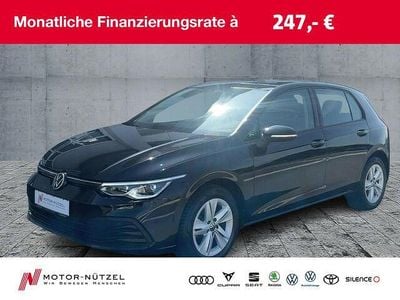 Gebraucht VW Golf VIII Life 131 PS (96 kW) 2020 Schwarz Kleinwagen