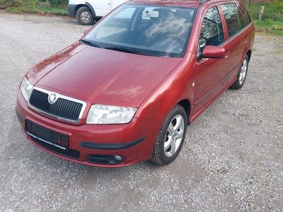 gebraucht Skoda Fabia 1.4 i 16V..klima..sitzheizung..combi..tüv..