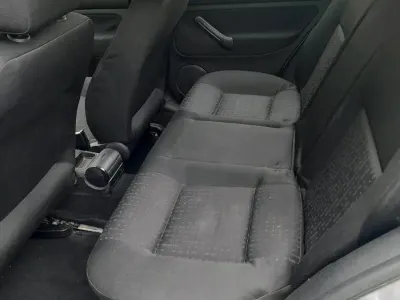 Używany VW Golf IV 75 KM (55 kW) 2002 Srebrny Sedan/Limuzyna