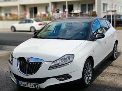 gebraucht Lancia Delta platino