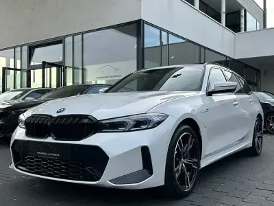 Gebraucht BMW 330e M Sport 292 PS (214 kW) 2024 Weiß Kombi