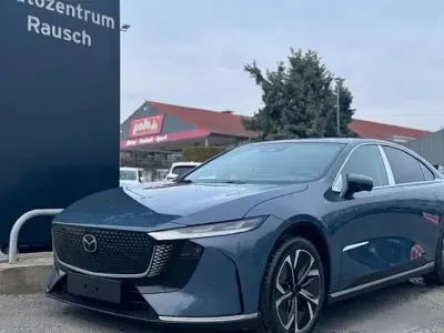 Neu Mazda 6e Takumi-Line 189 kW (258 PS) 2026 Grau Limousine