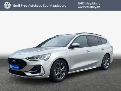 Gebraucht Ford Focus ST-Line X 155 PS (114 kW) 2024 Silber Limousine