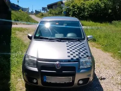 Gebraucht Fiat Panda 101 PS (74 kW) 2006 Grau Kleinwagen