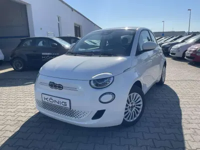 Gebraucht Fiat 500e Basis 86 kW (118 PS) 2023 Weiß Limousine
